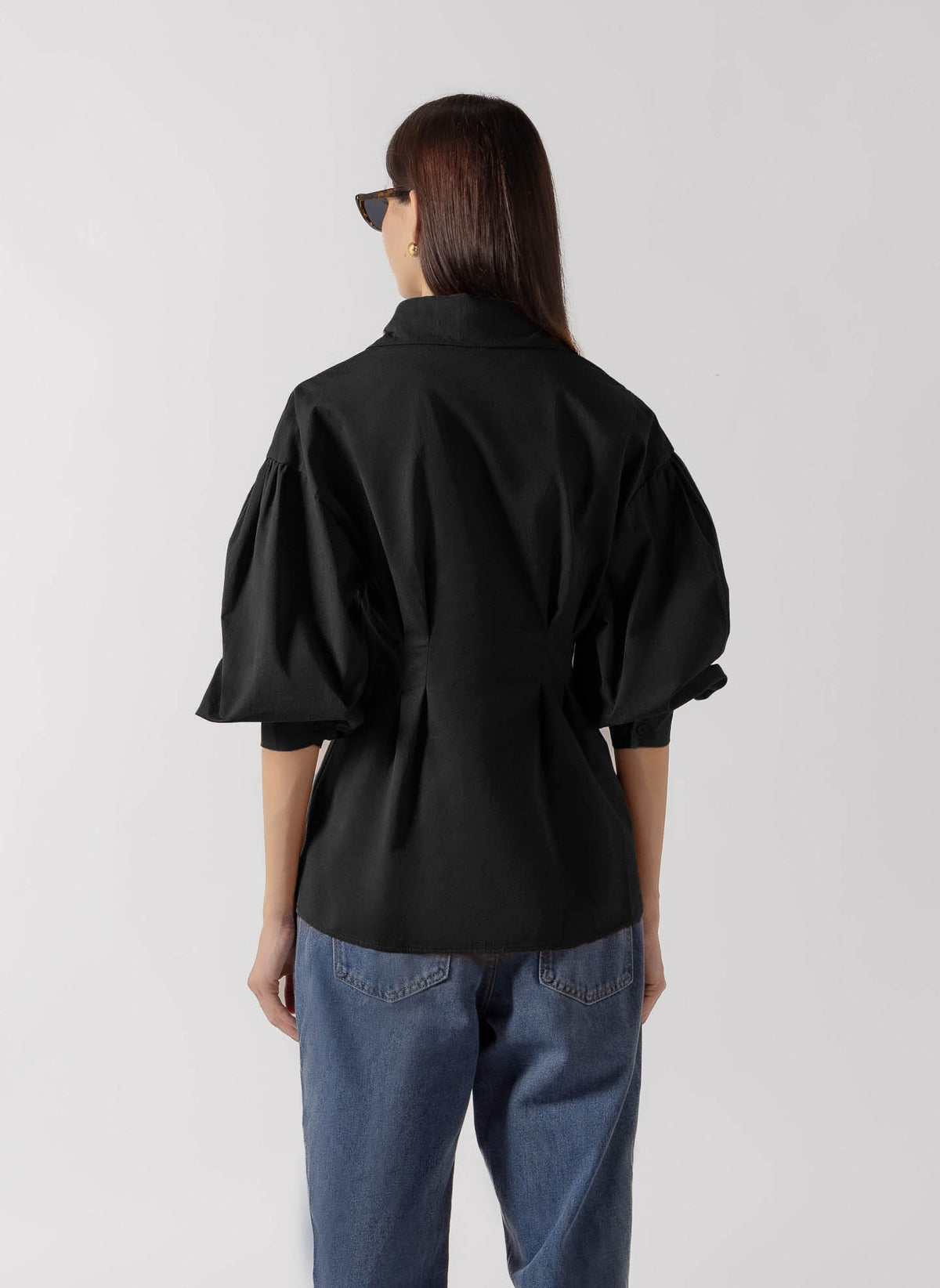 PUFF SLEEVE CINCHED SHIRT