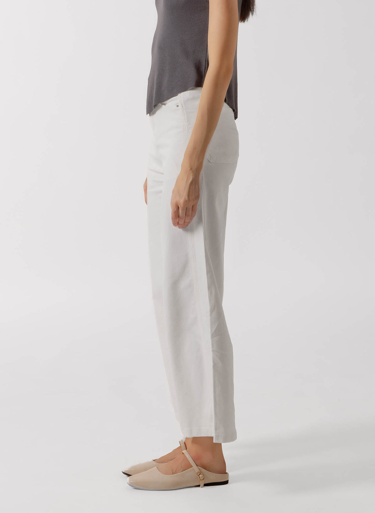 PANELED WIDE JEANS