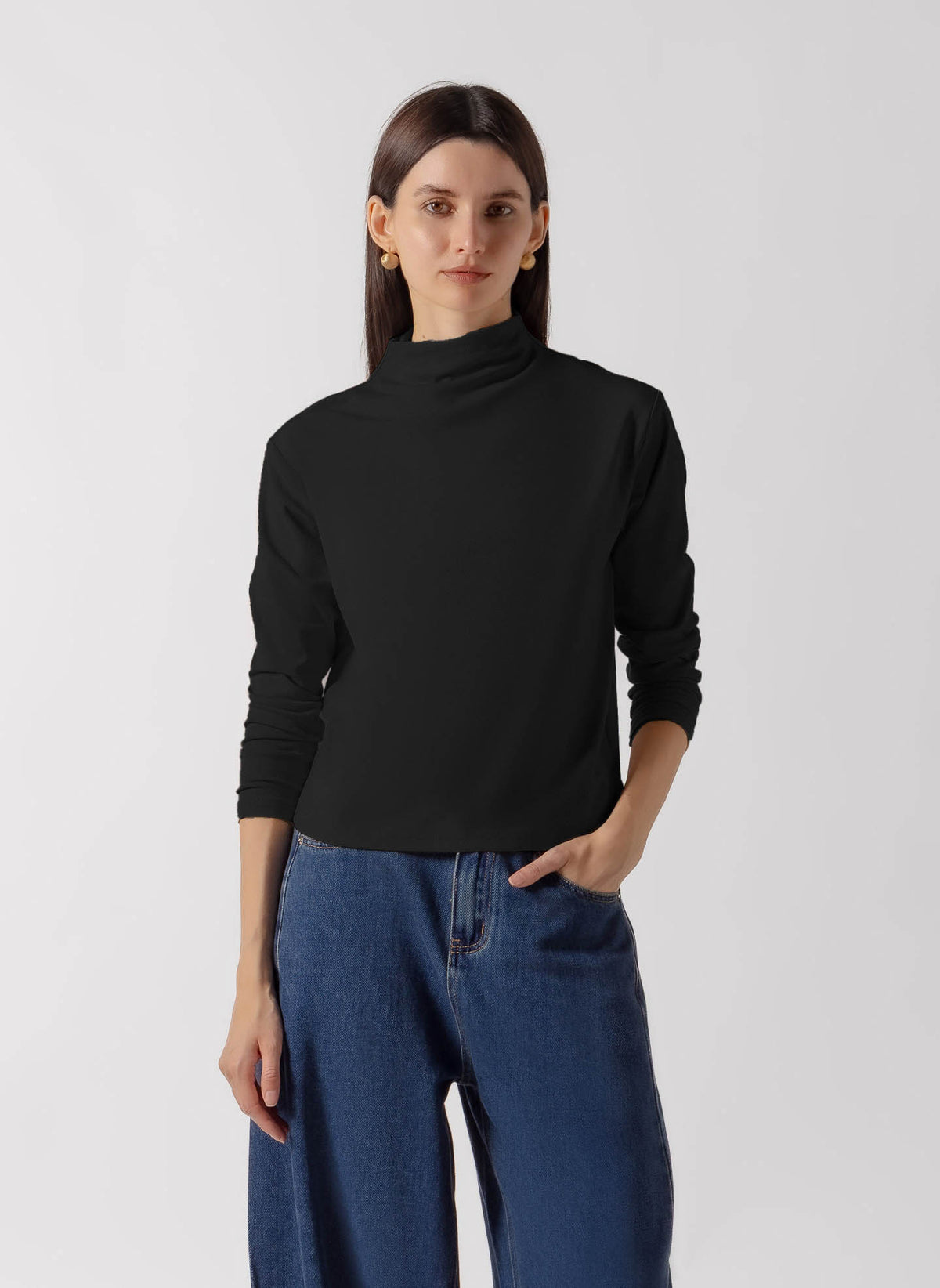 SOFT HIGH NECK TOP