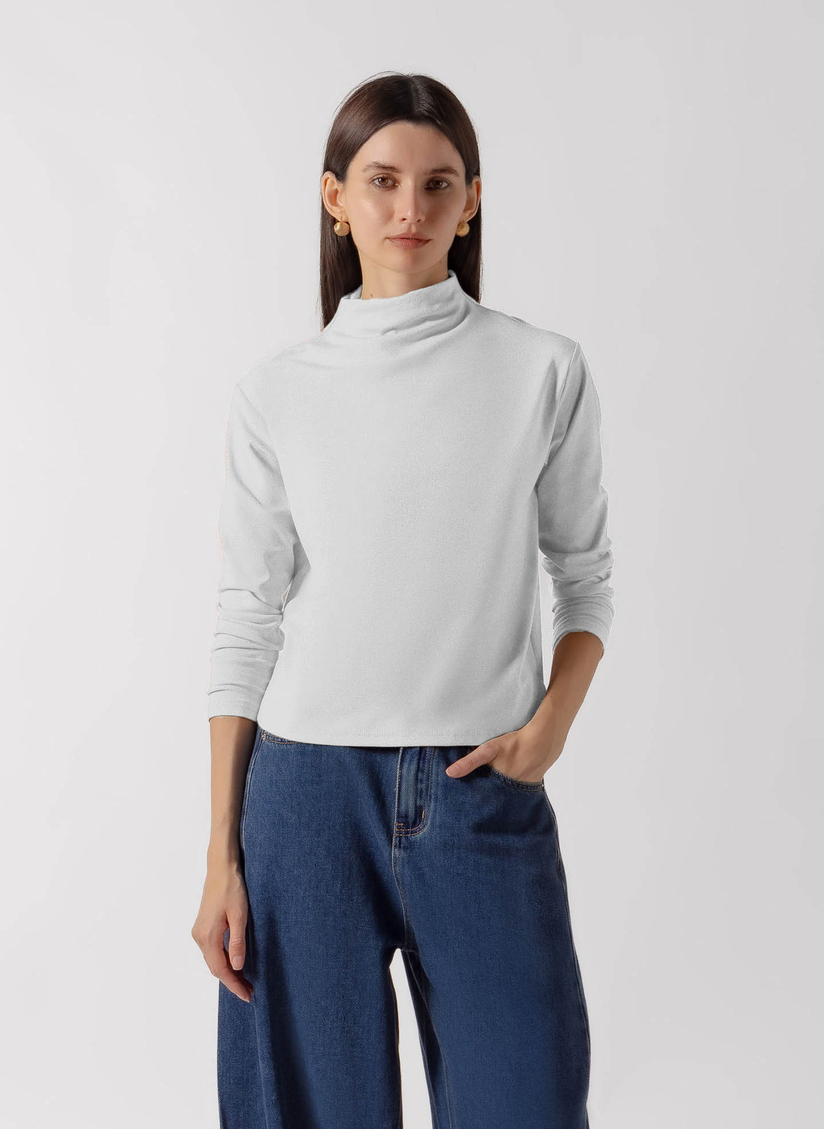 SOFT HIGH NECK TOP