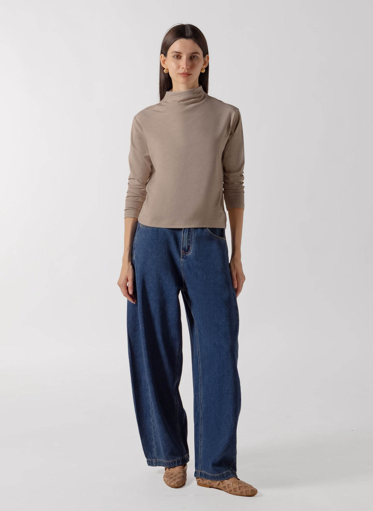 SOFT HIGH NECK TOP