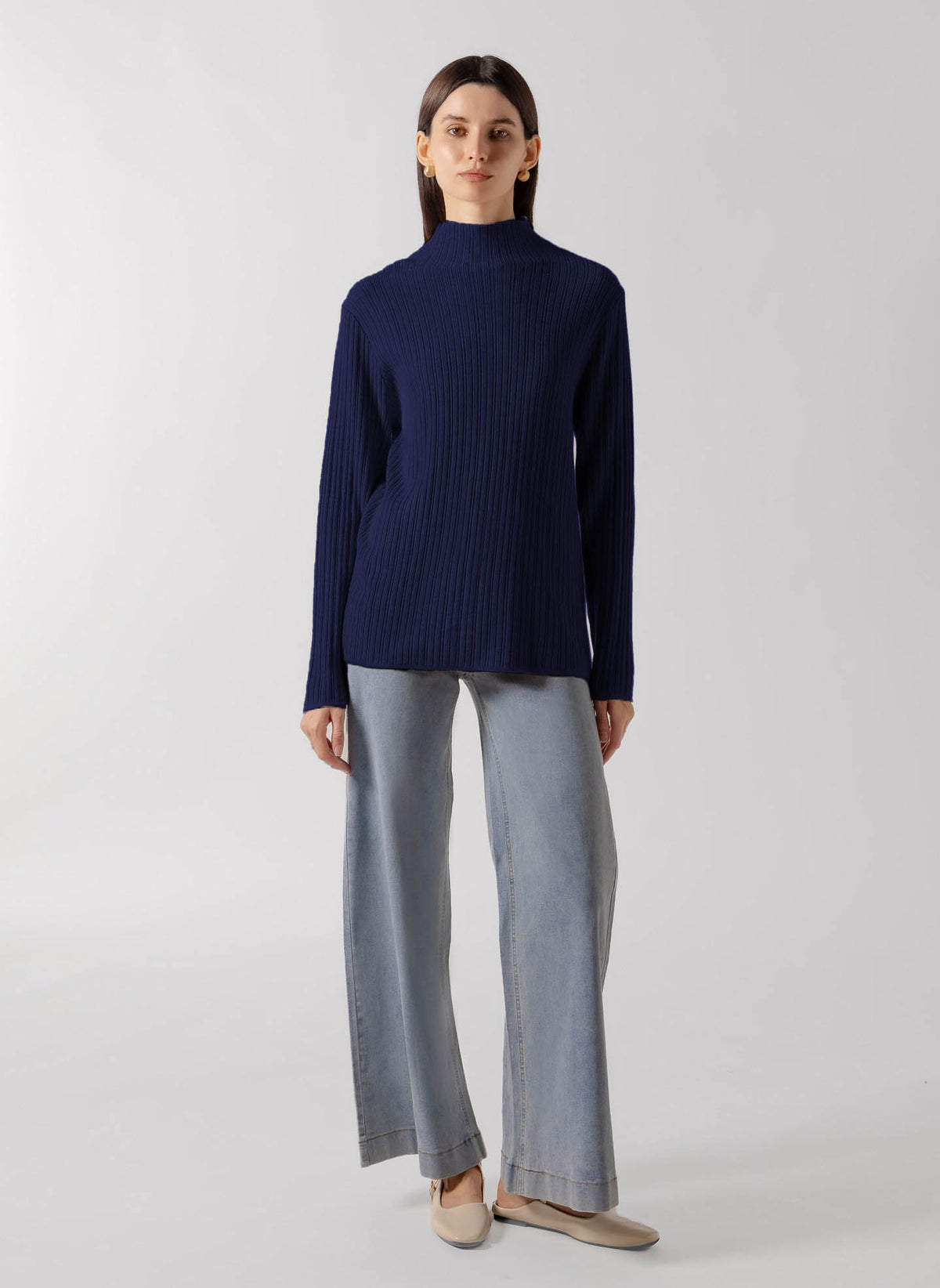 RIBBED MOCK NECK SWEATER