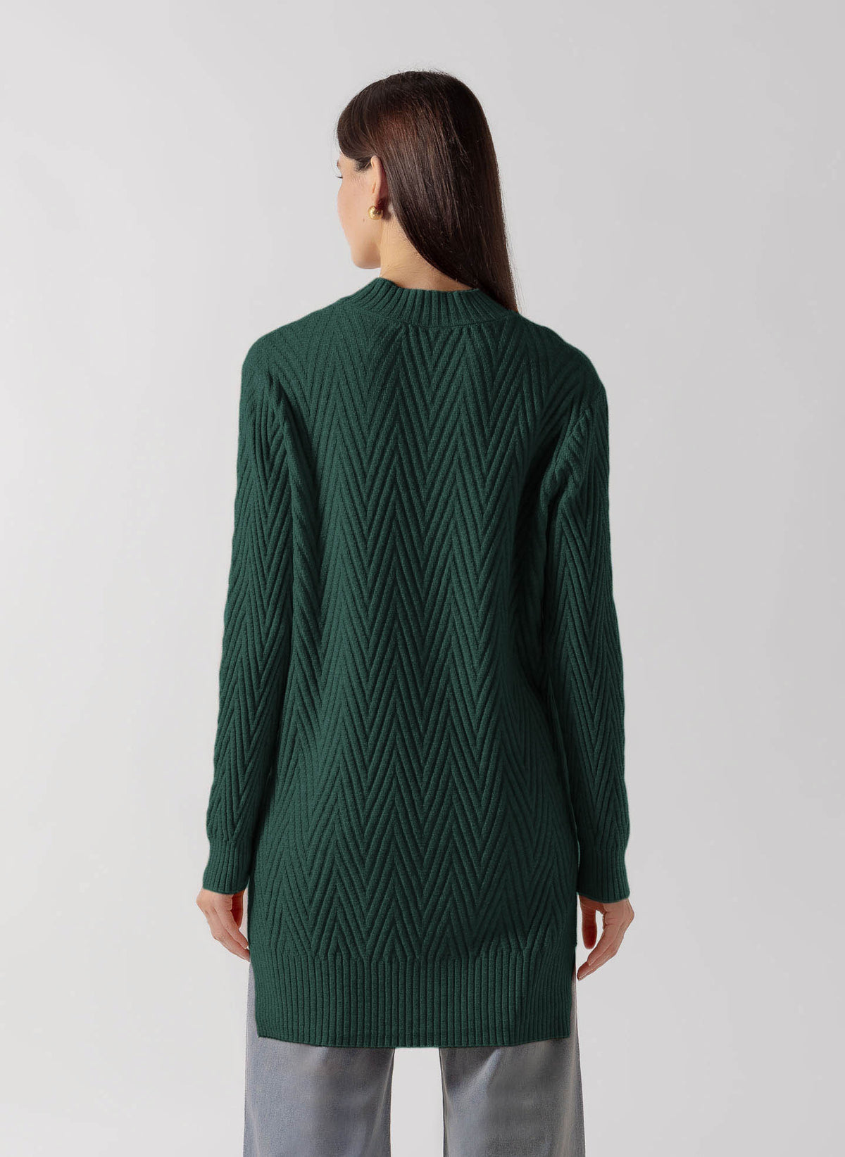 CHEVRON RIBBED KNIT SWEATER