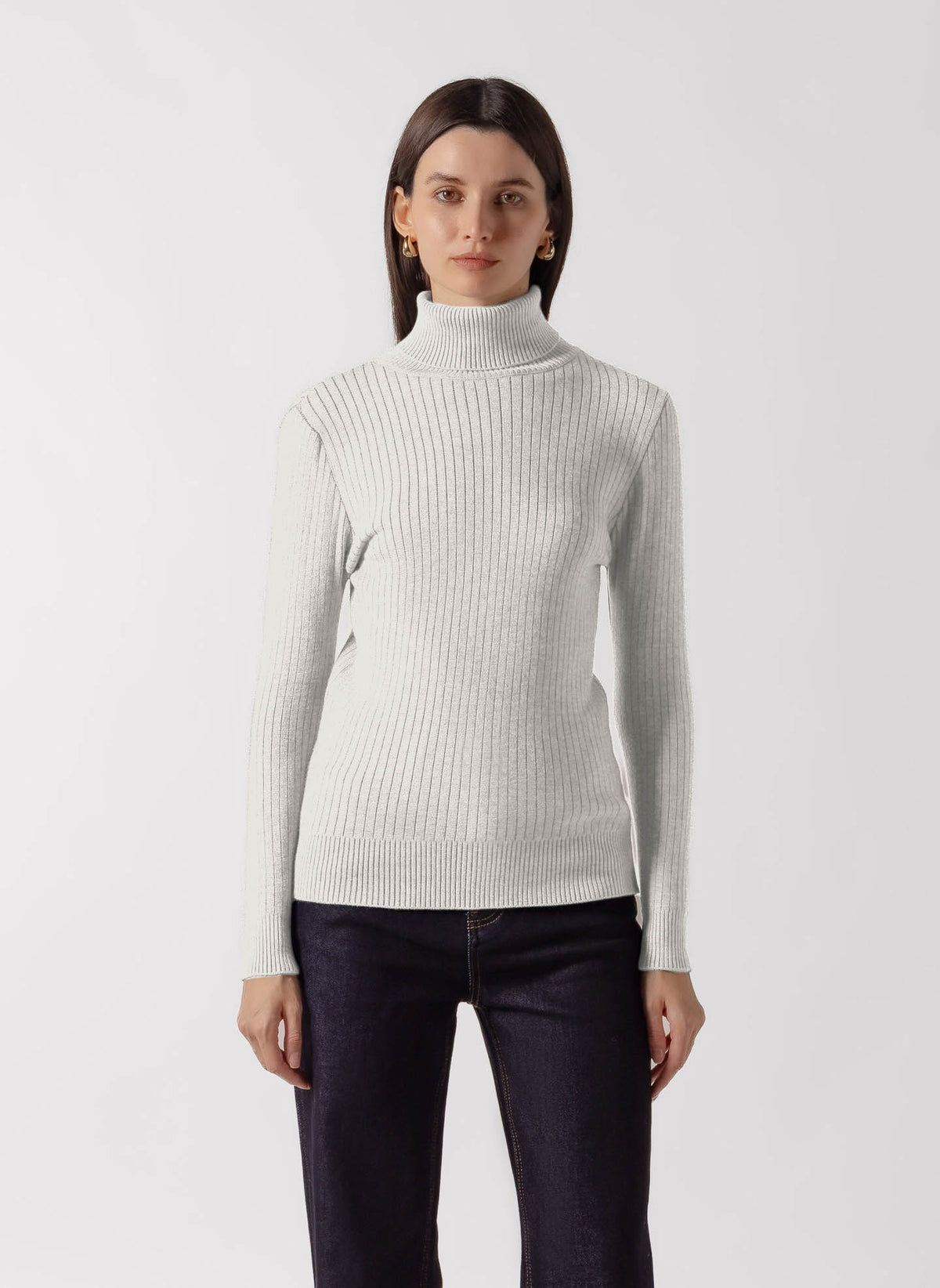 FINE KNIT TURTLENECK SWEATER