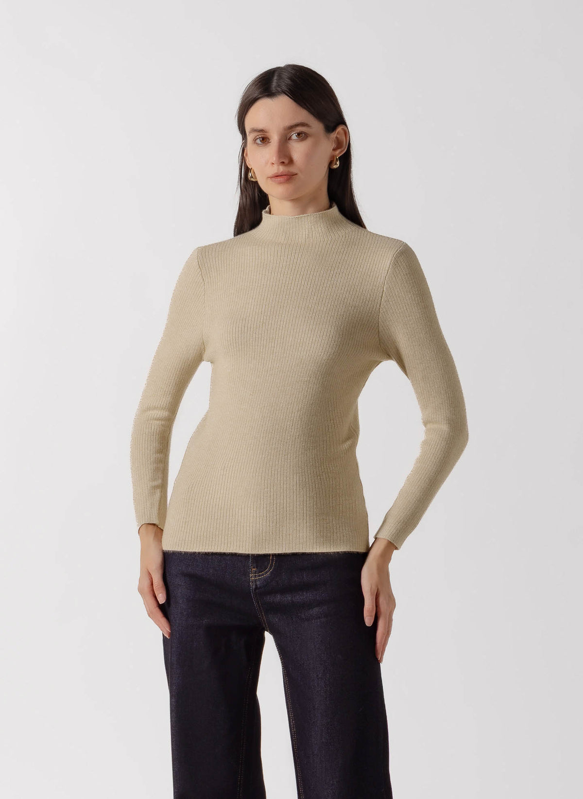 FINE KNIT MOCK NECK SWEATER