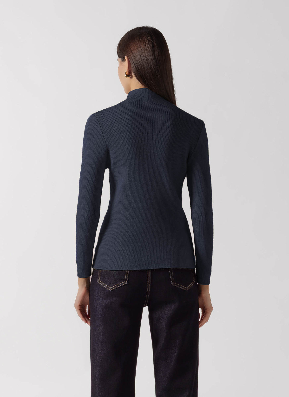 FINE KNIT MOCK NECK SWEATER