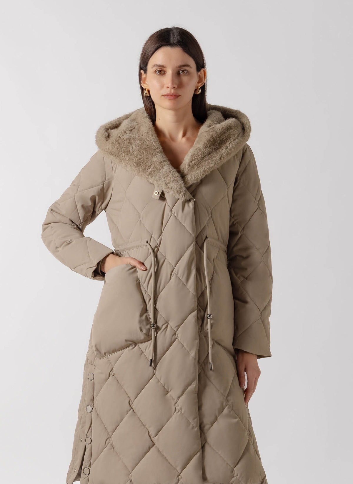 HOODED PLUSH FUR PUFFER JACKET