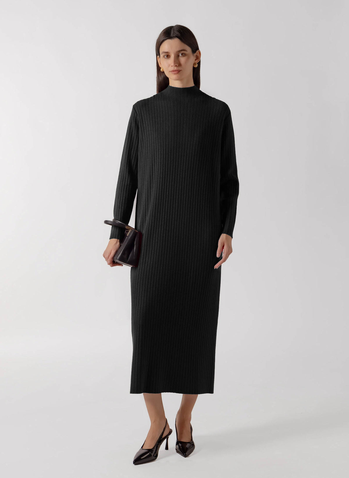 RIBBED MOCK NECK MIDI DRESS