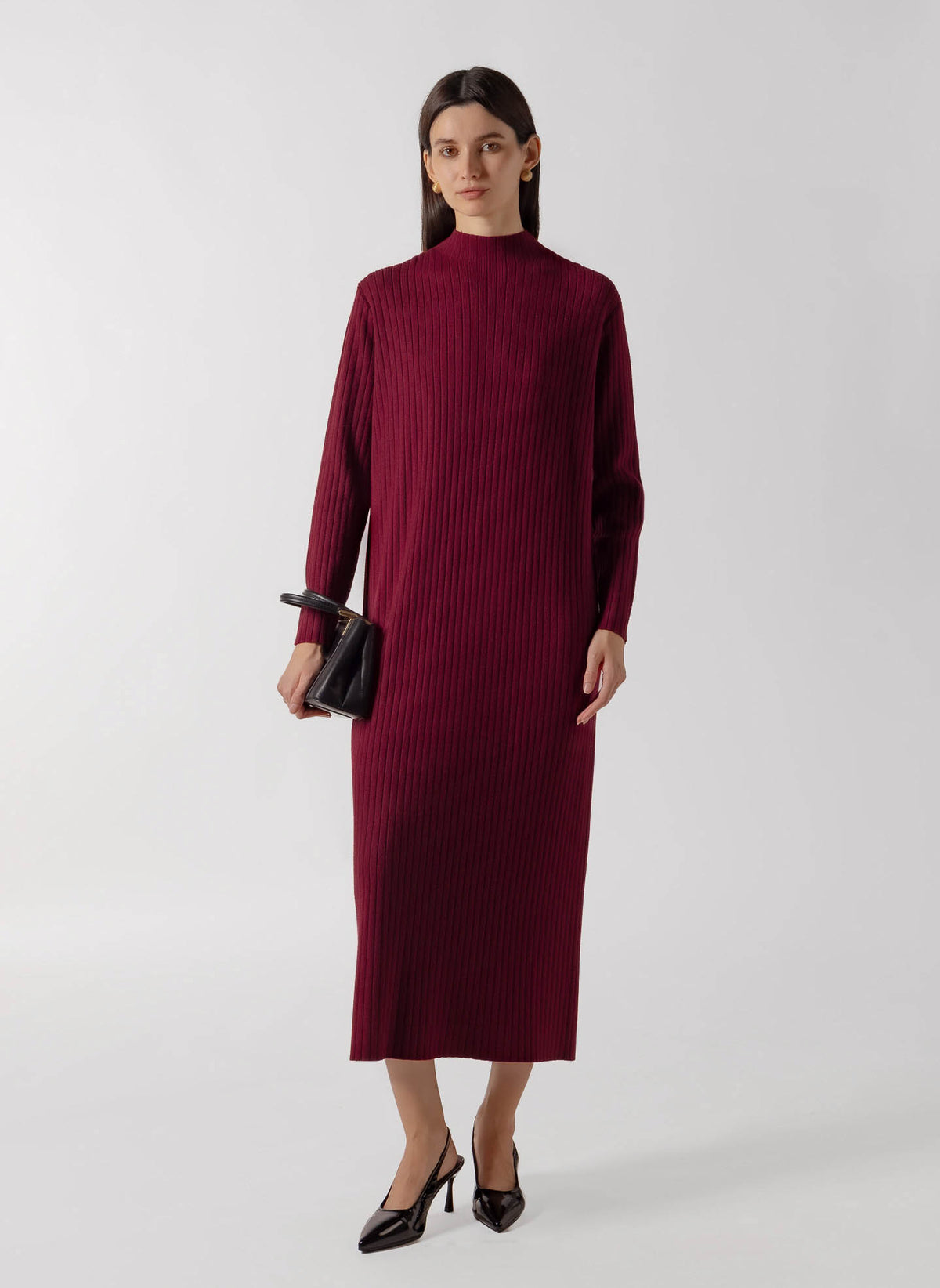 RIBBED MOCK NECK MIDI DRESS