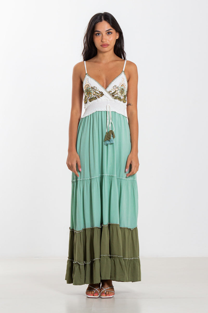DETAIL EMBROIDERED MAXI DRESS