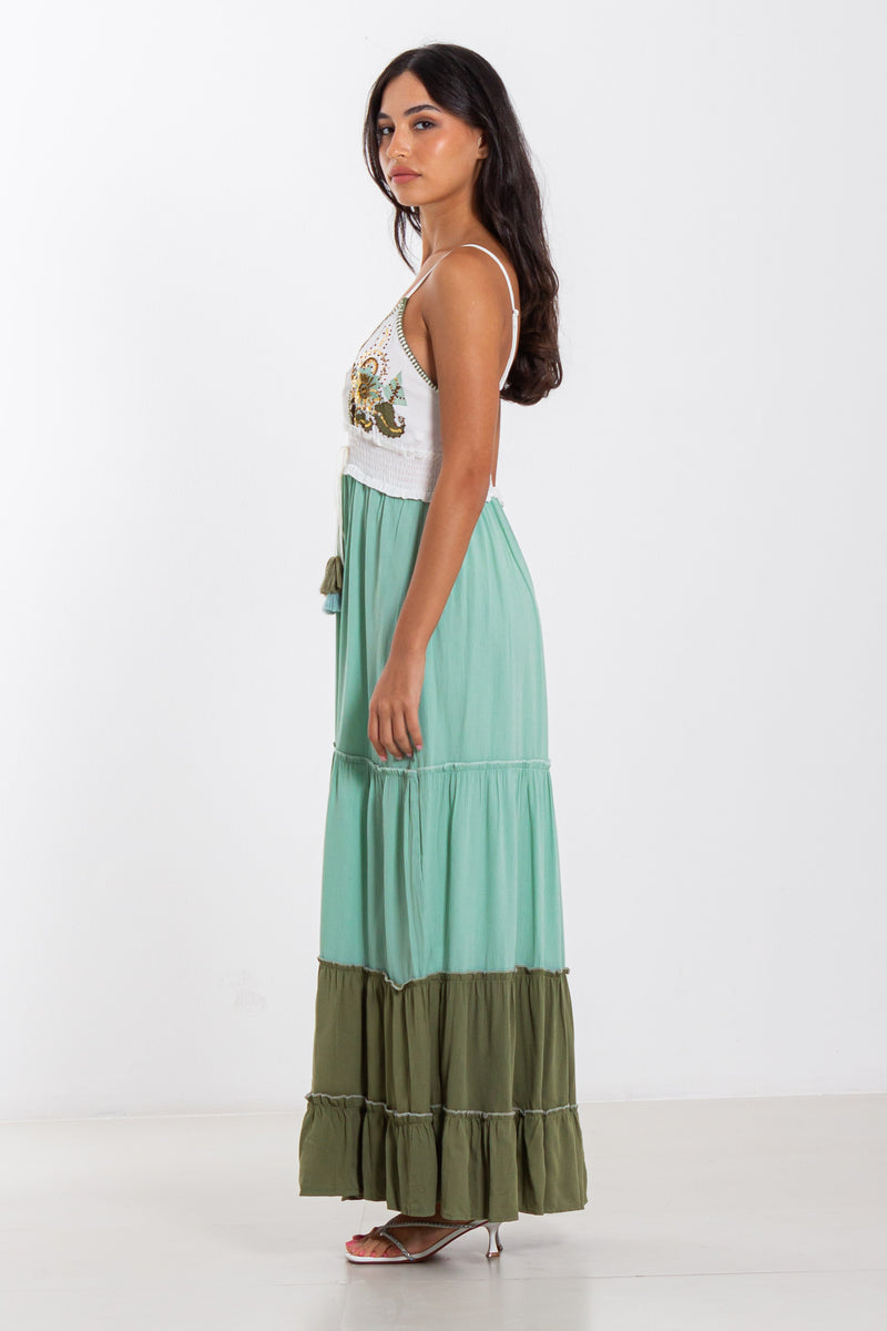 DETAIL EMBROIDERED MAXI DRESS