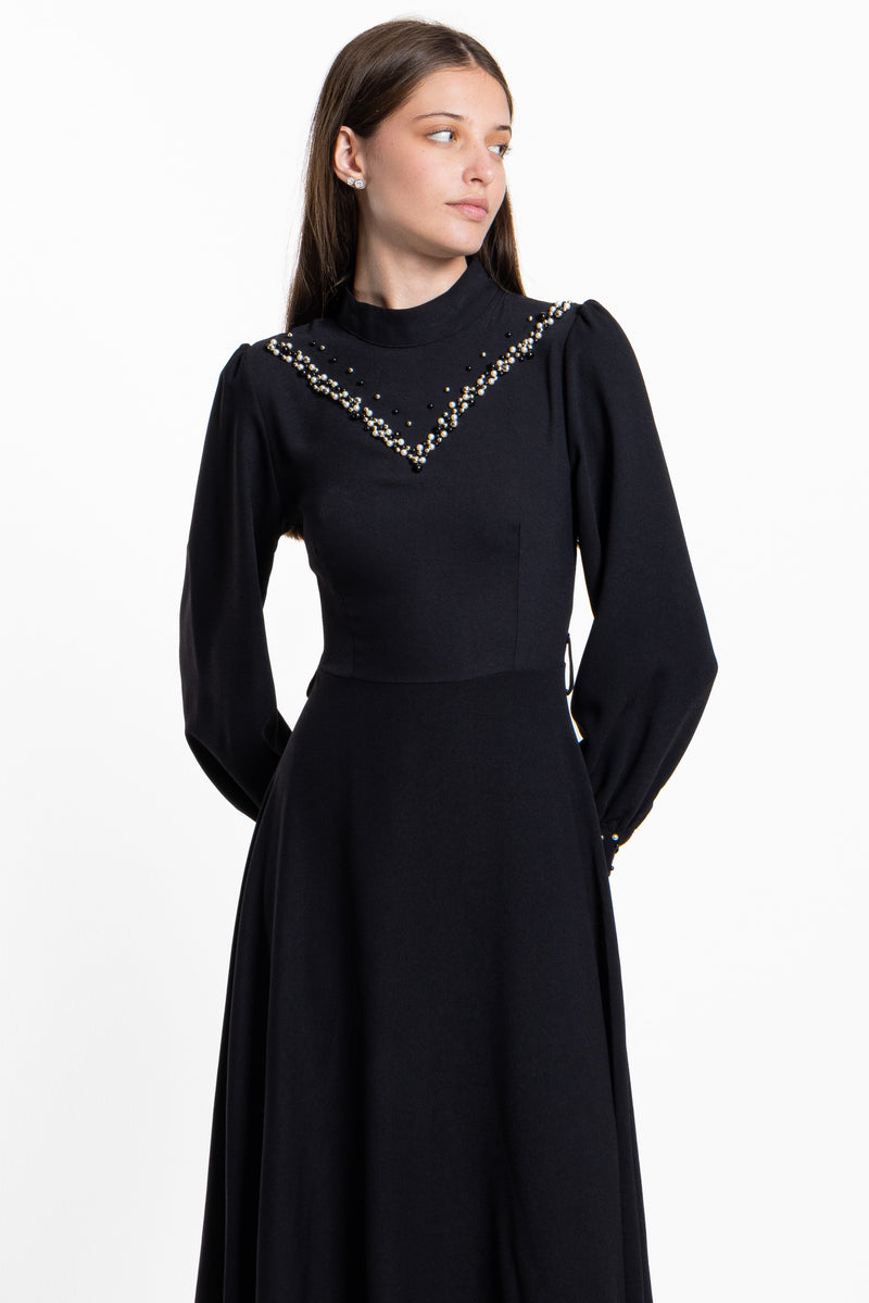 DETAILED STUDDED MAXI DRESS