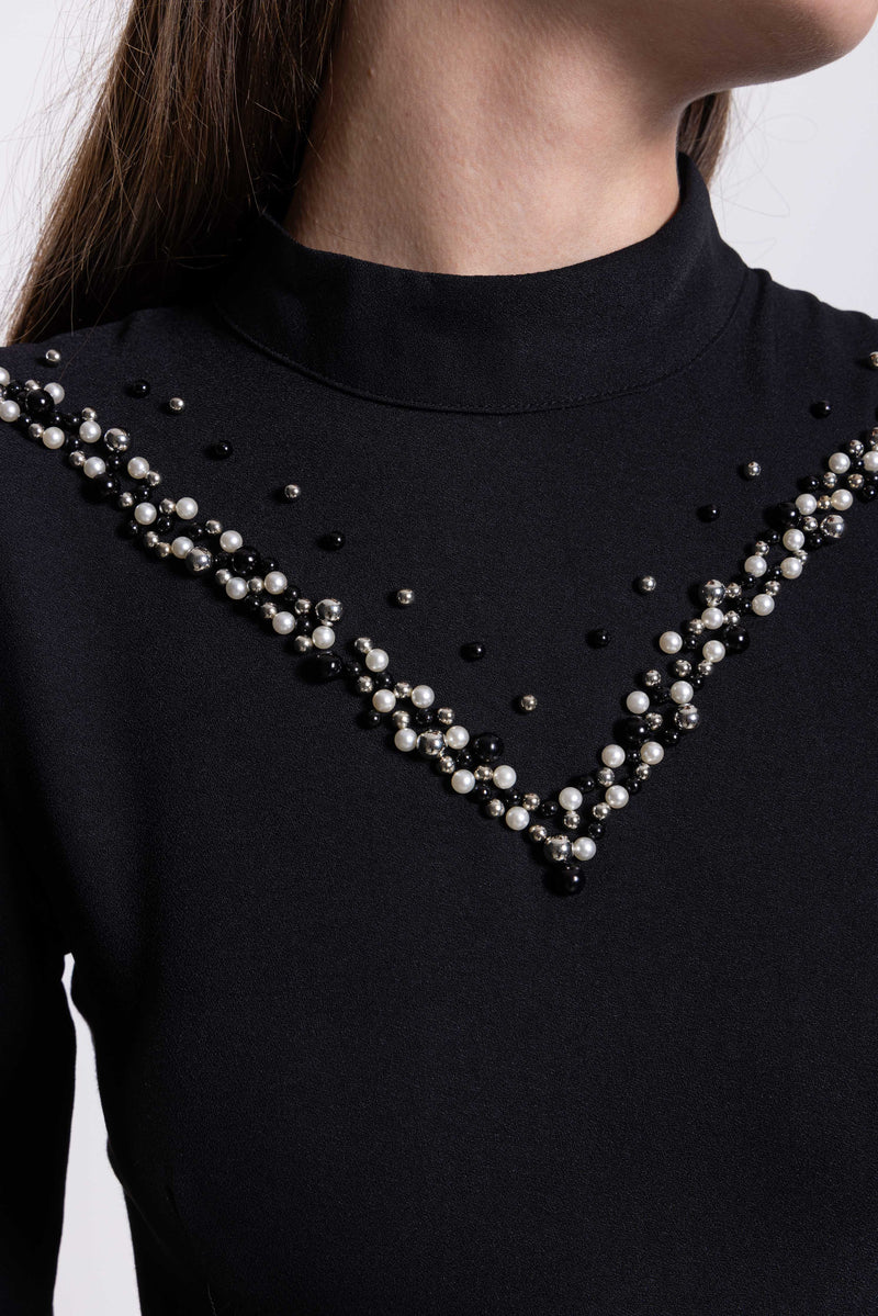 DETAILED STUDDED MAXI DRESS