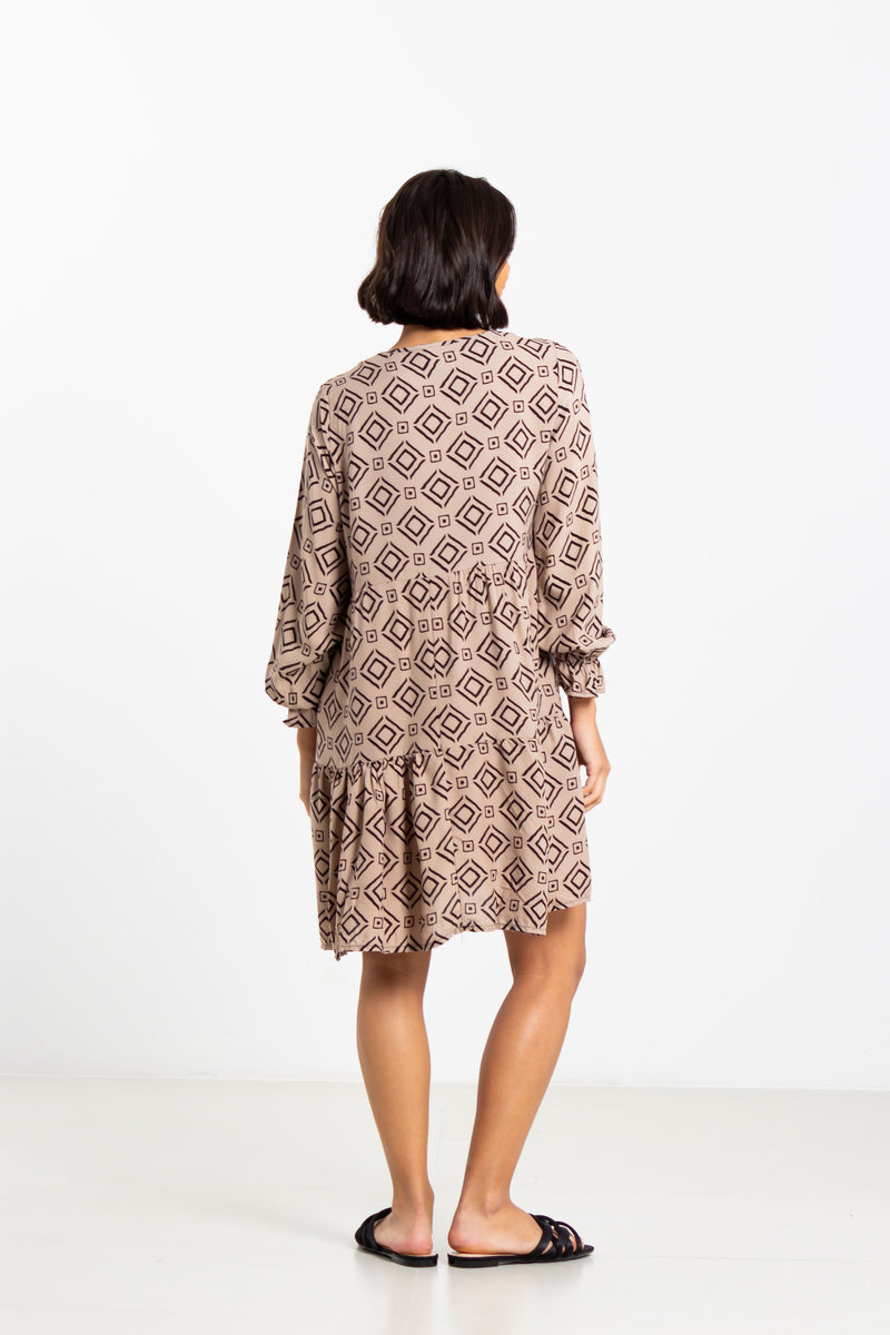 PRINTED LONGLINE BLOUSE