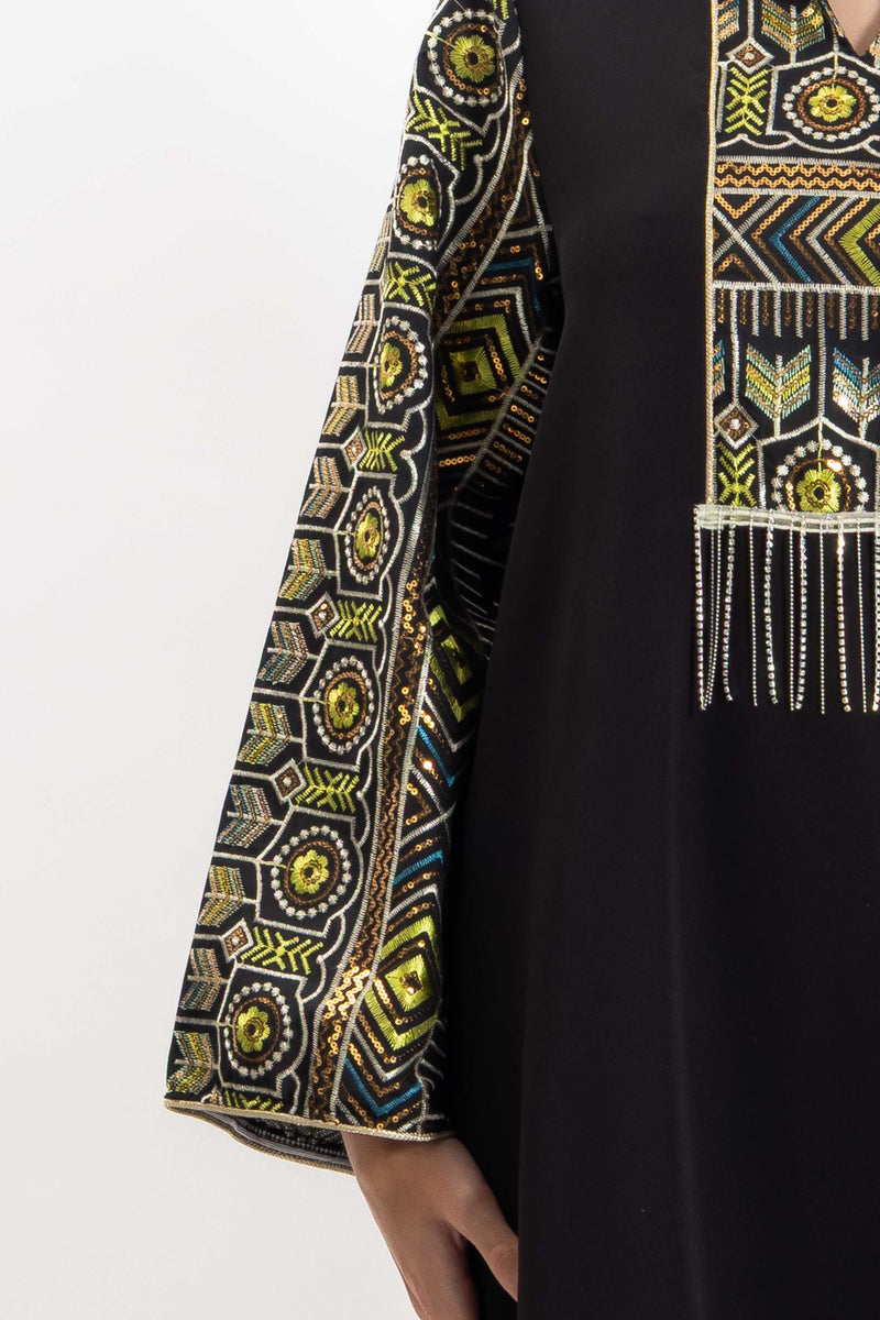 EMBROIDERED MAXI DRESS