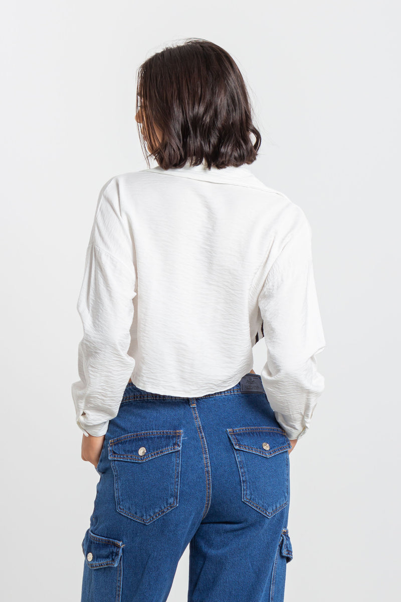 DETAILED FRONT KNOT TOP
