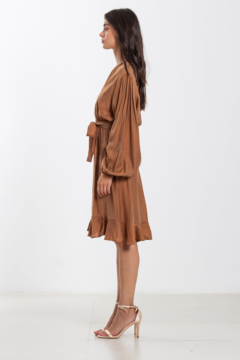 DETAILED VOLUMINOUS SHORT DRESS