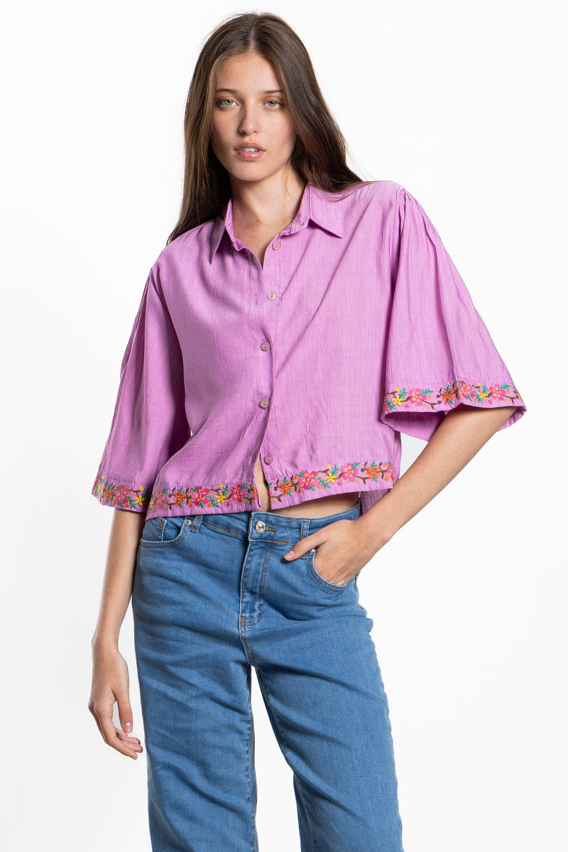 TEXTURED EMBROIDERED CROP TOP