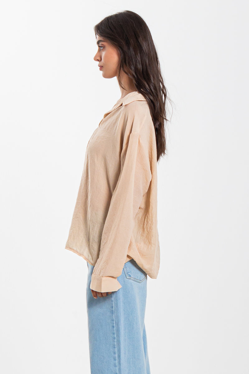 COMFORT FLOWY BLOUSE
