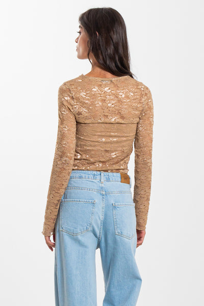LACE TOP