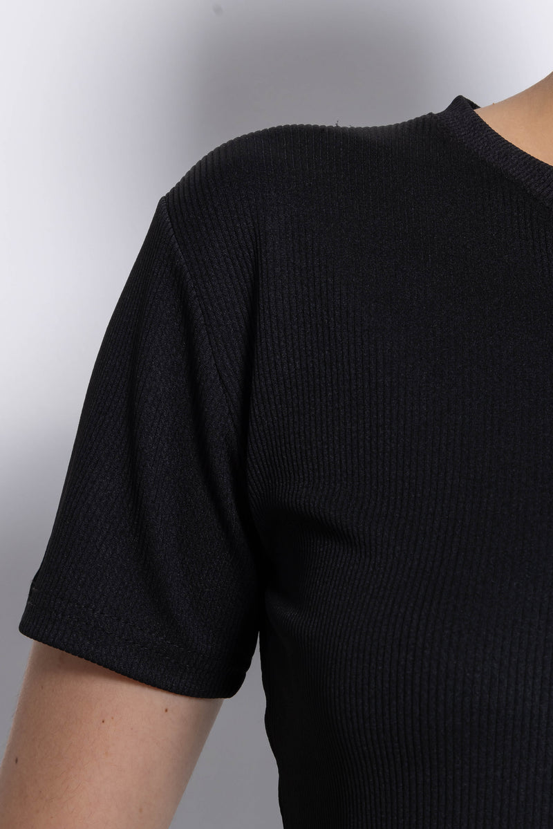 BASIC RIBBED CROP TOP