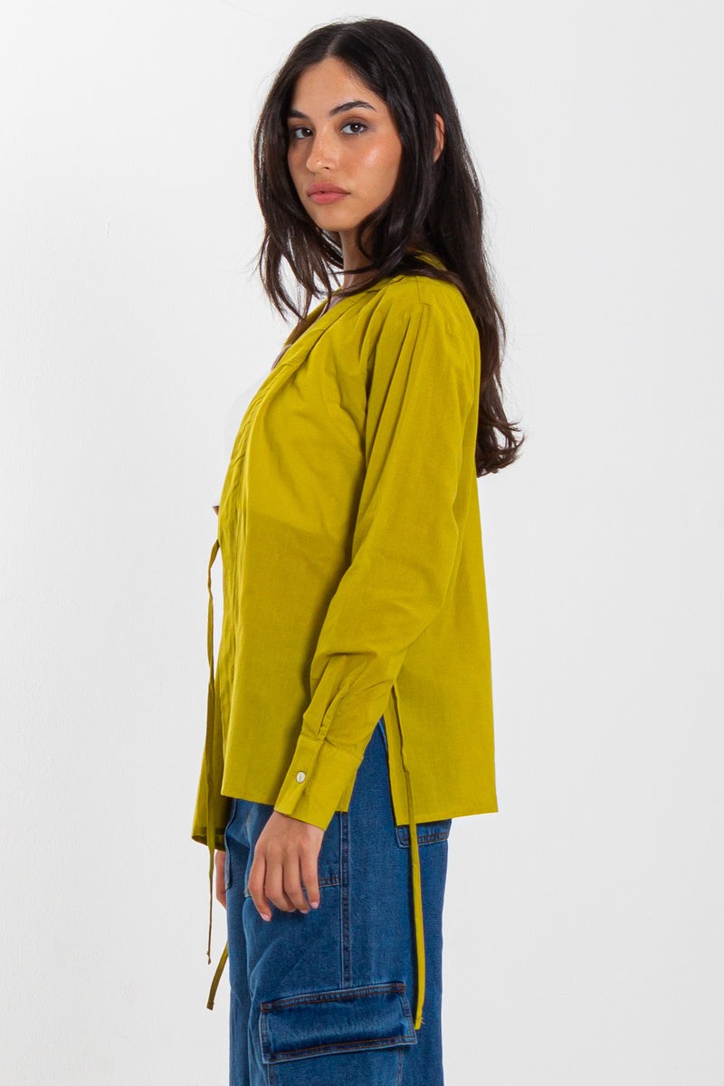 DETAILED LIGHTWEIGHT OVERSHIRT