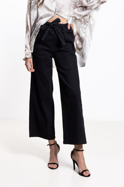 BELTED JEANS WITH ELASTIC WAISTBAND