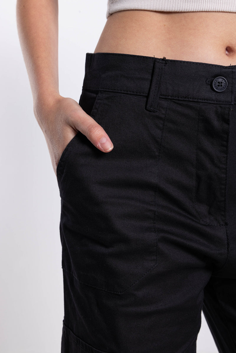 HIGH-WAIST CARGO TROUSERS