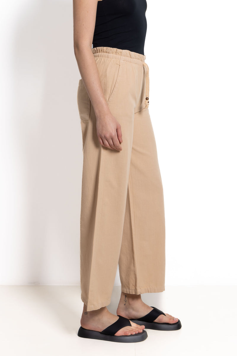 WIDE-LEG COMFORT TROUSERS