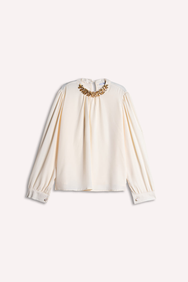 DETAILED SATIN TOP