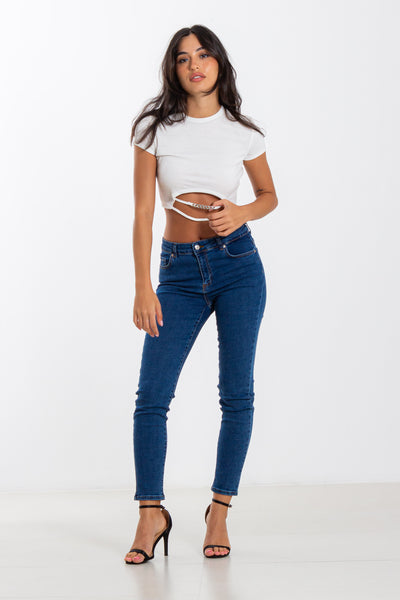 DETAILED CROP TOP