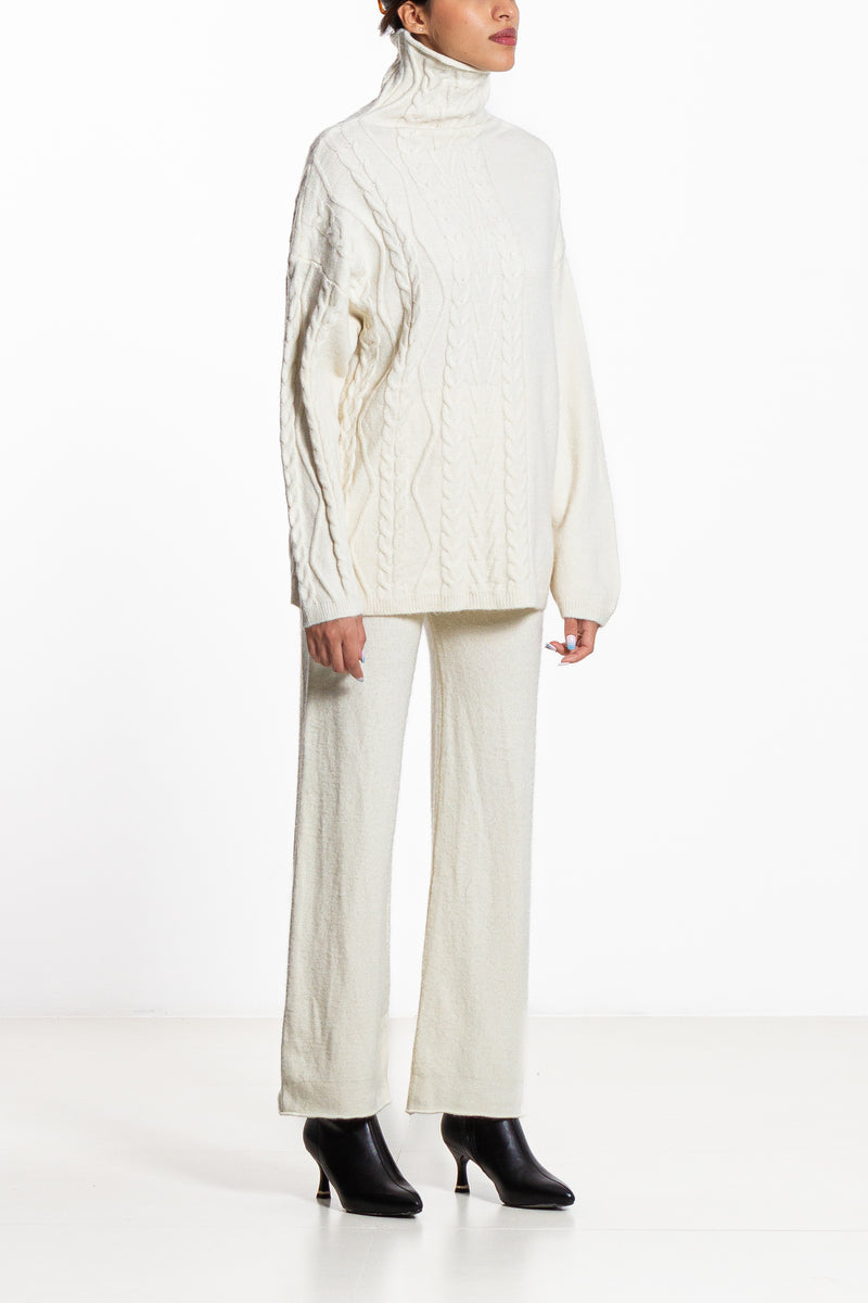 CABLE KNIT SWEATER SET
