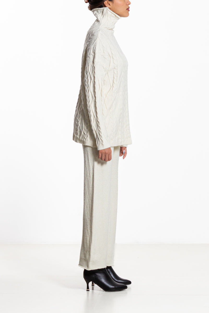 CABLE KNIT SWEATER SET