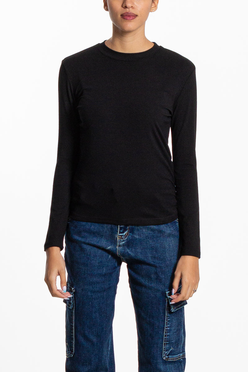 BASIC KNIT SWEATER
