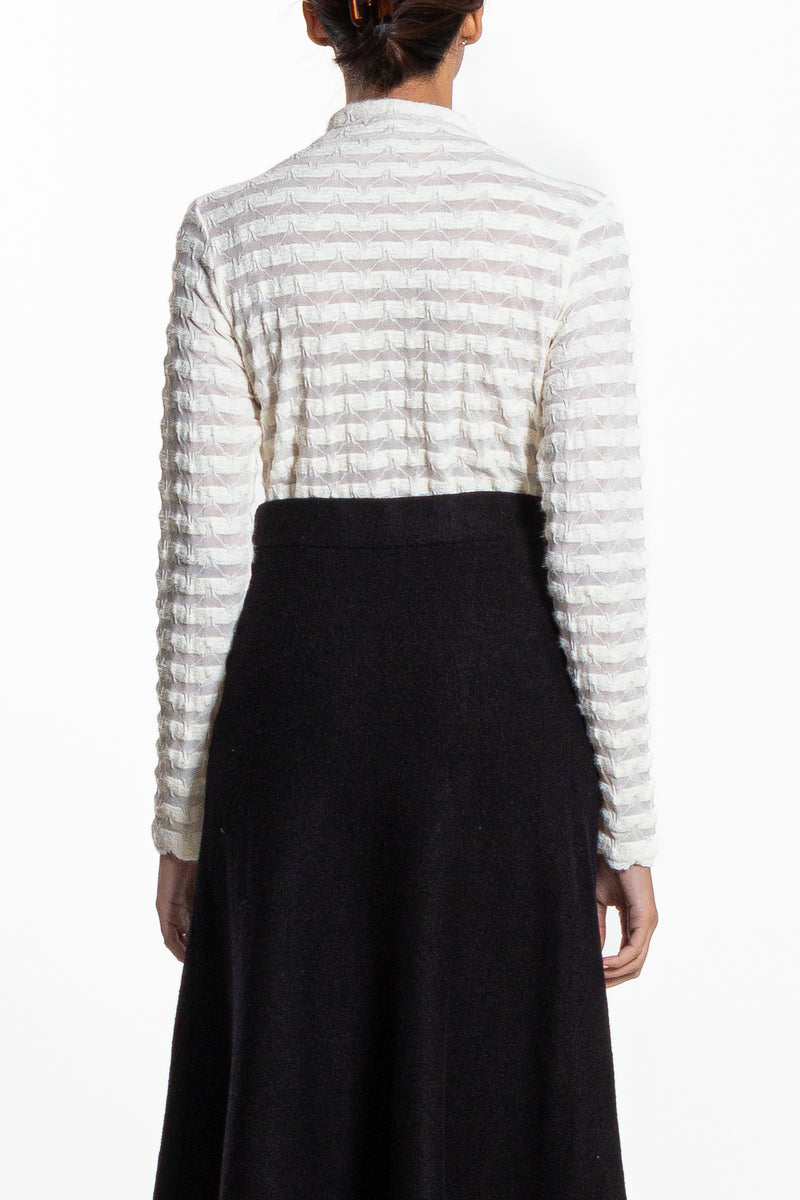 HIGH NECK TEXTURED TOP