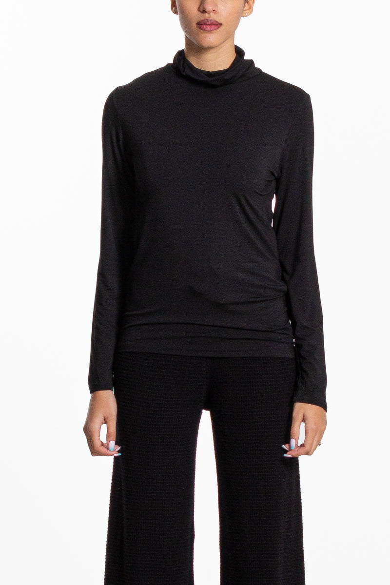 BASIC HIGH NECK TOP
