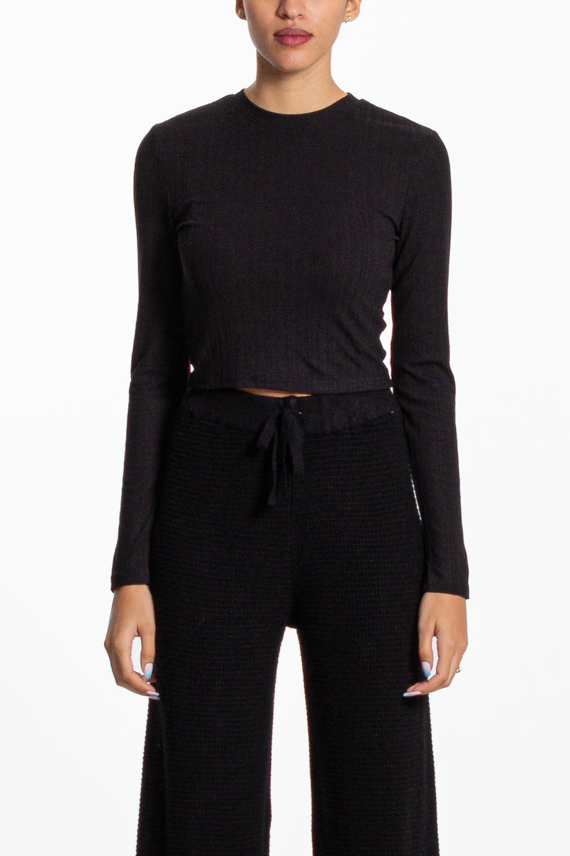 LIGHTWEIGHT TEXTURED TOP