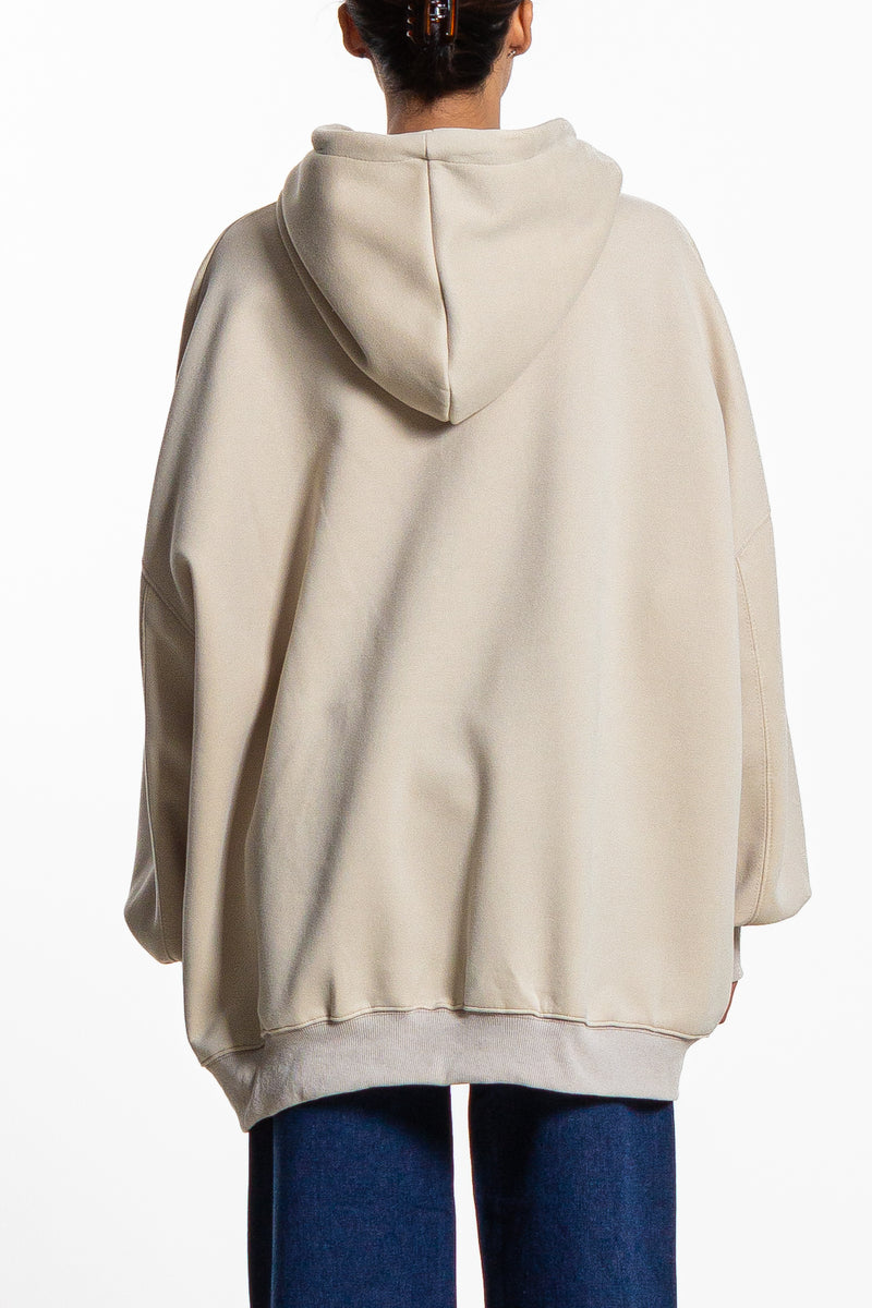 DETAILED OVERSIZED HOODIE