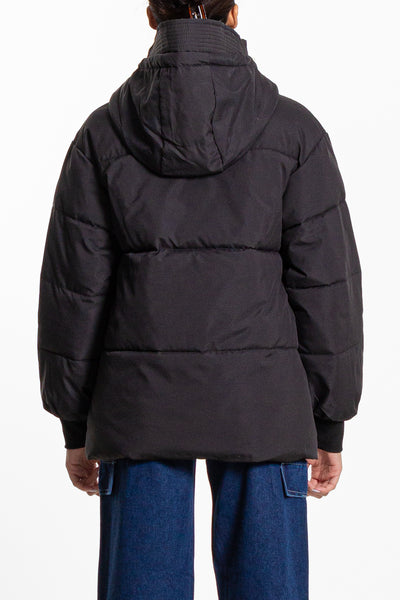 HOODED WIND PROTECTION JACKET