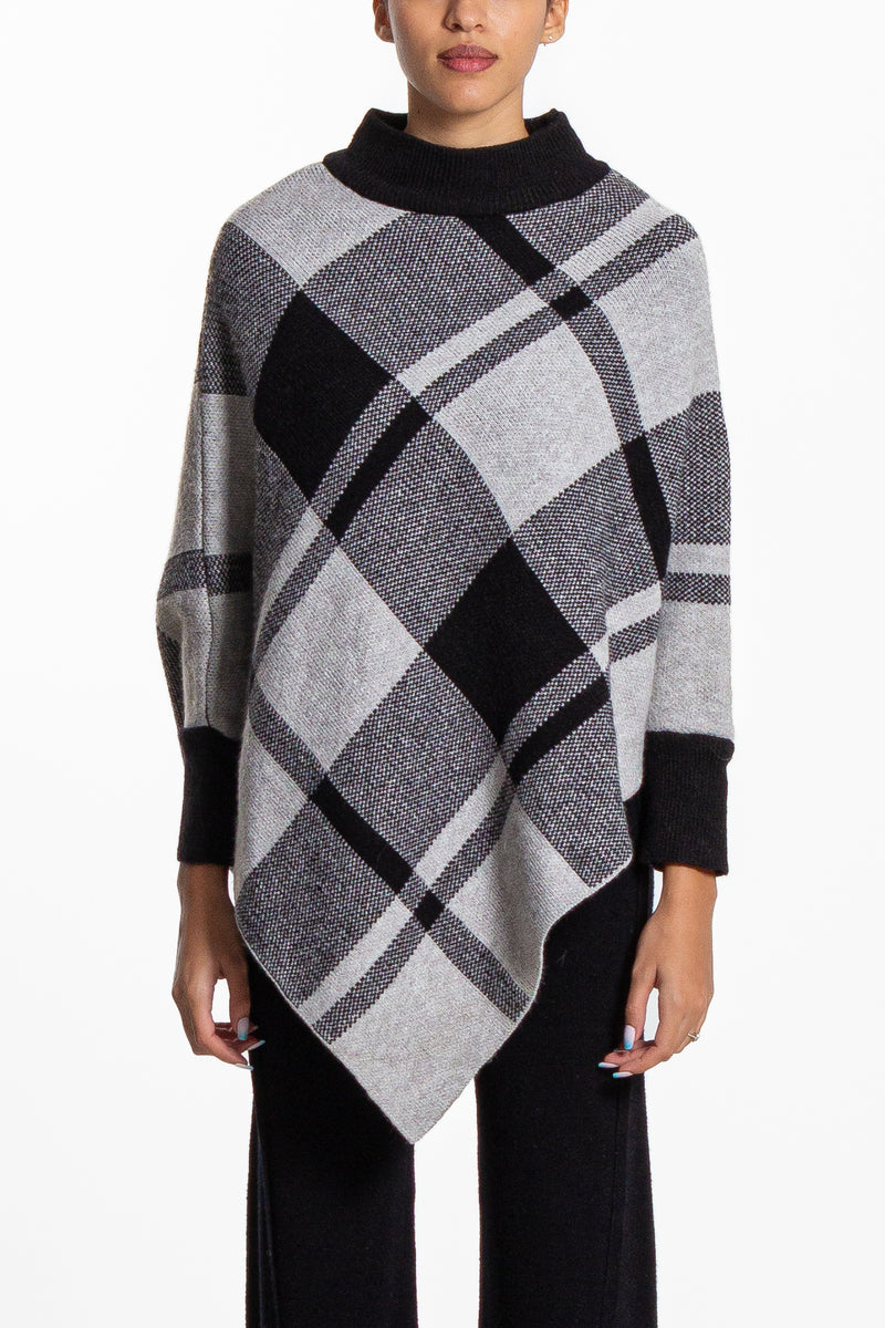TEXTURED KNIT SWEATER