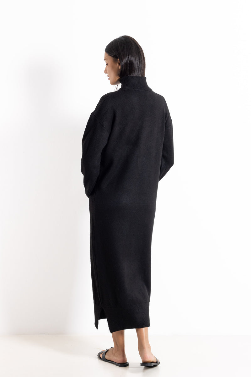 HIGH-NECK WOOL BLEND DRESS