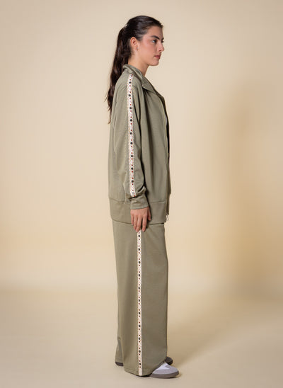 SOFT DETAILED TRACKSUIT SET