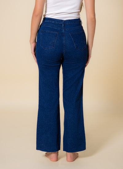SOFT HIGH-WAIST JEANS