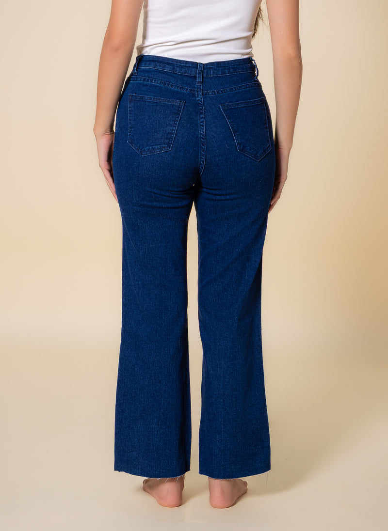 SOFT HIGH-WAIST JEANS
