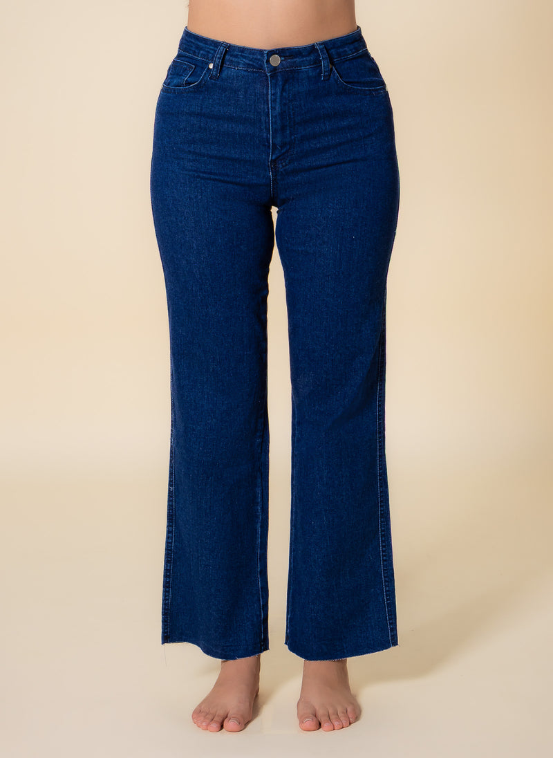 SOFT HIGH-WAIST JEANS
