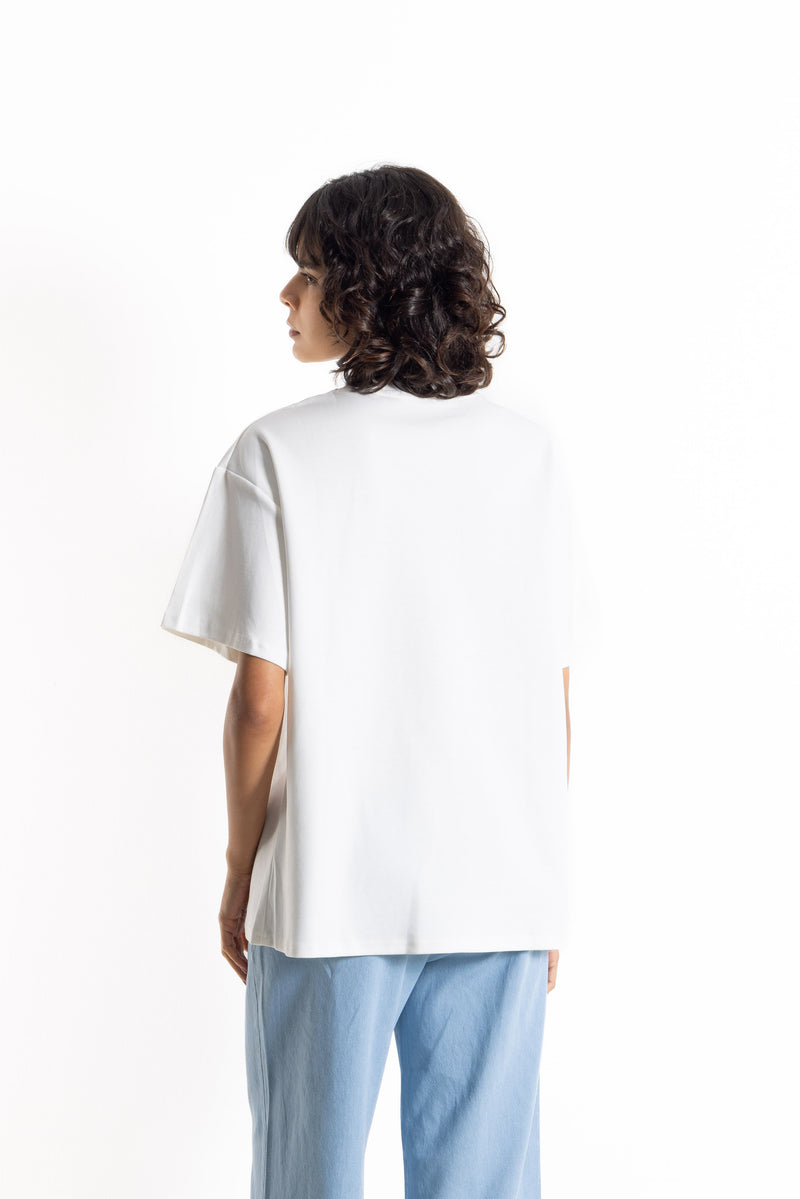 DETAILED STUDDED OVERSIZED T-SHIRT
