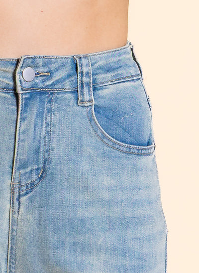 CROPPED HIGH-WAIST JEANS