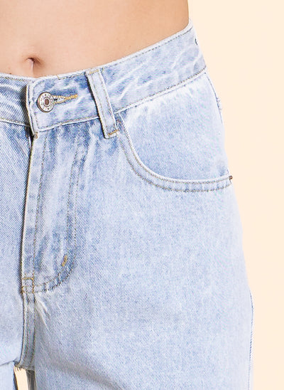 MID-WAIST WIDE LEG JEANS