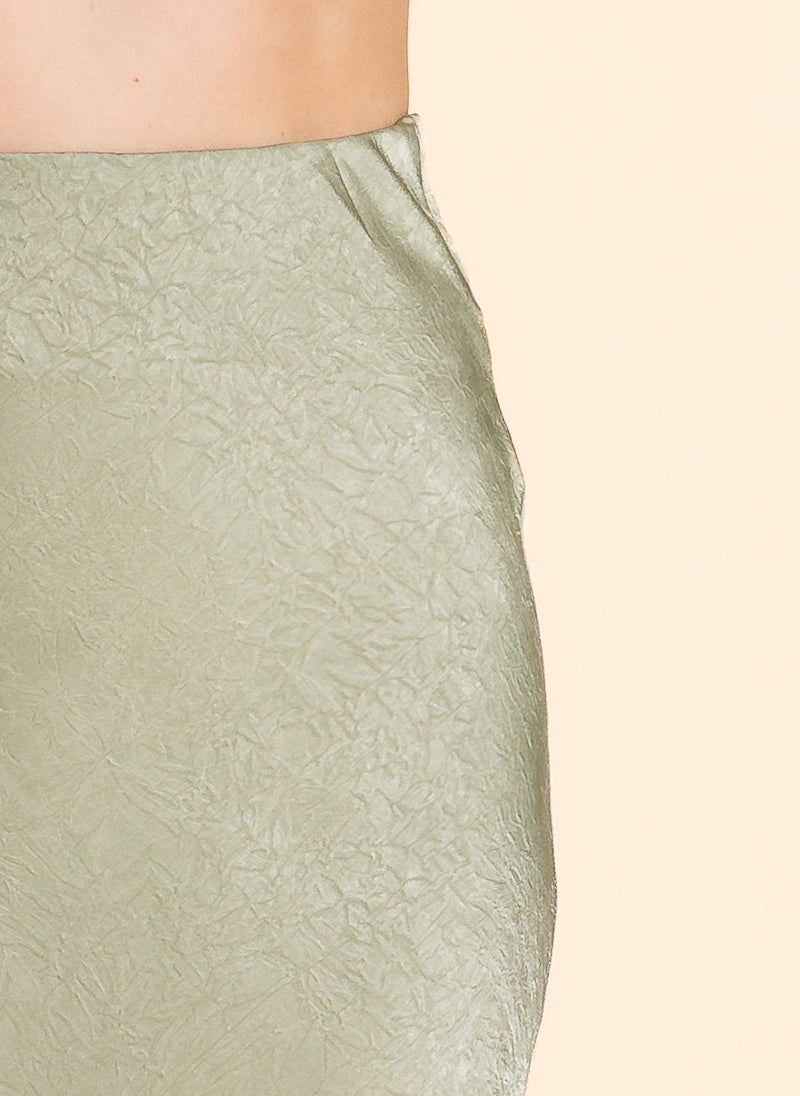 TEXTURED MIDI SATIN SKIRT