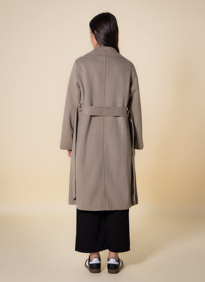 DETAILED WOOL BLEND COAT